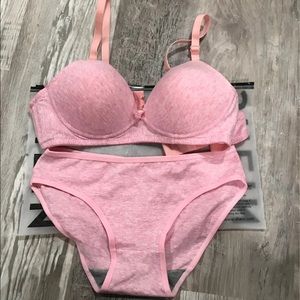 Bra and panty set